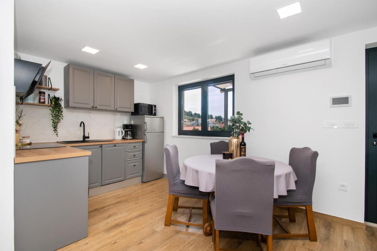 Apartmani Monika Žaborić Exteriér fotografie